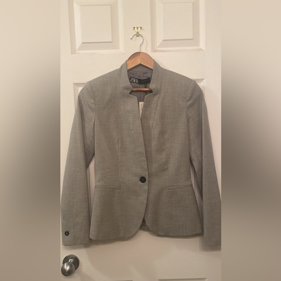 Zara Business Woman blazer - Picture 2 of 2